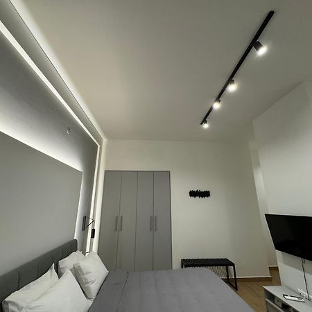 Dekolomvou Apartment เทสซาโลนิกิ ภายนอก รูปภาพ