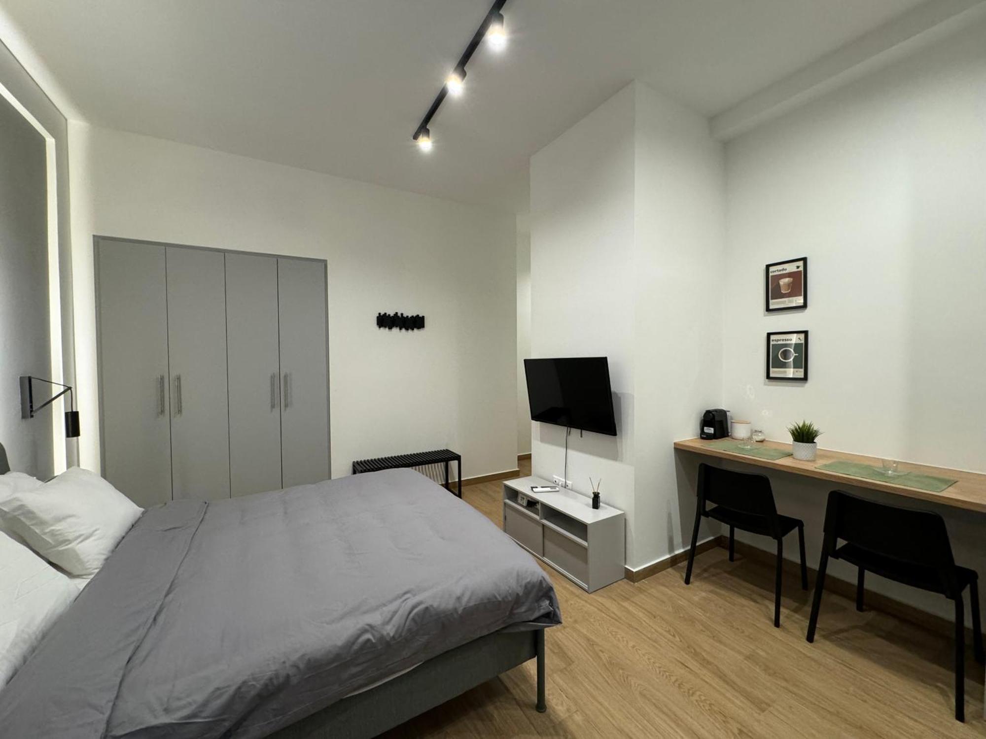 Dekolomvou Apartment เทสซาโลนิกิ ภายนอก รูปภาพ