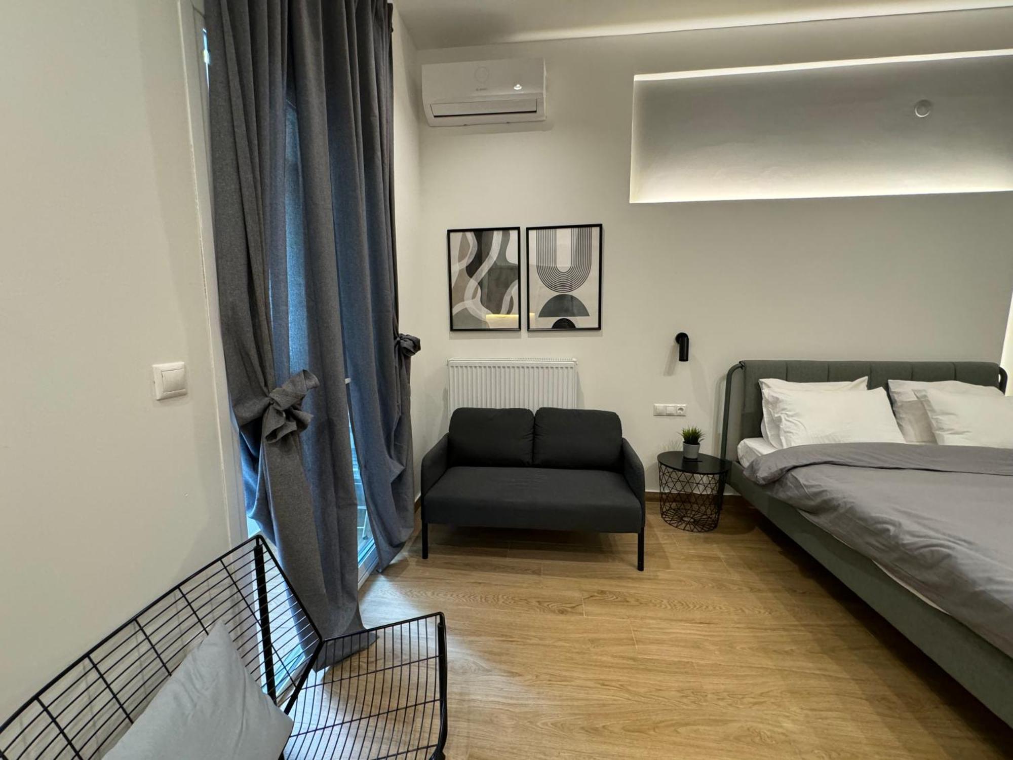 Dekolomvou Apartment เทสซาโลนิกิ ภายนอก รูปภาพ