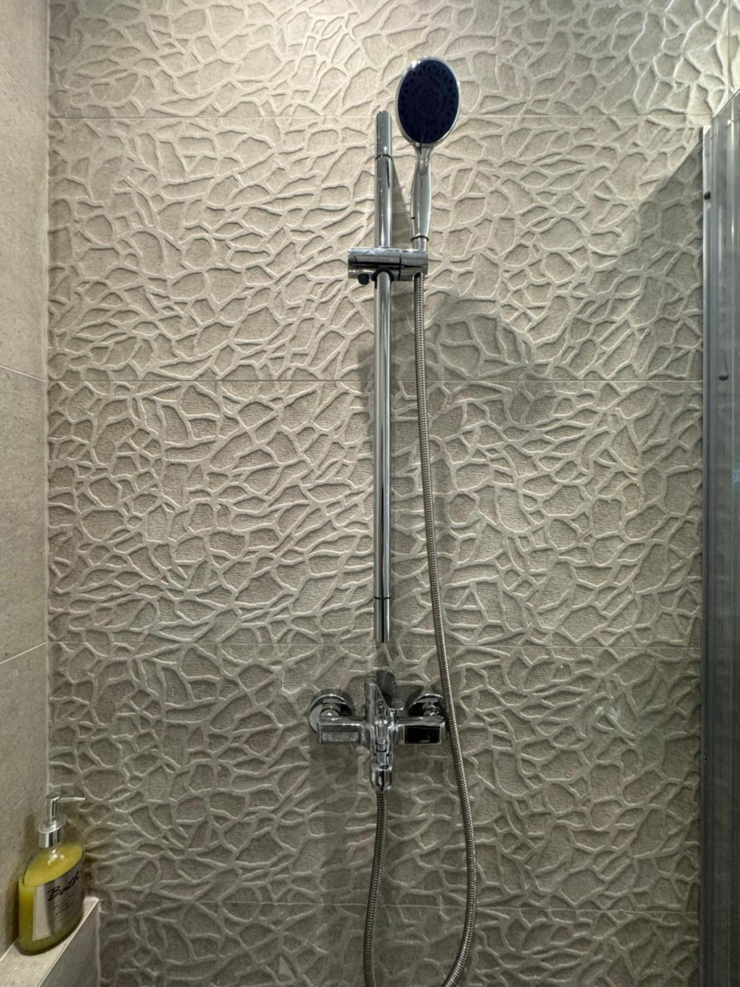 Dekolomvou Apartment เทสซาโลนิกิ ภายนอก รูปภาพ